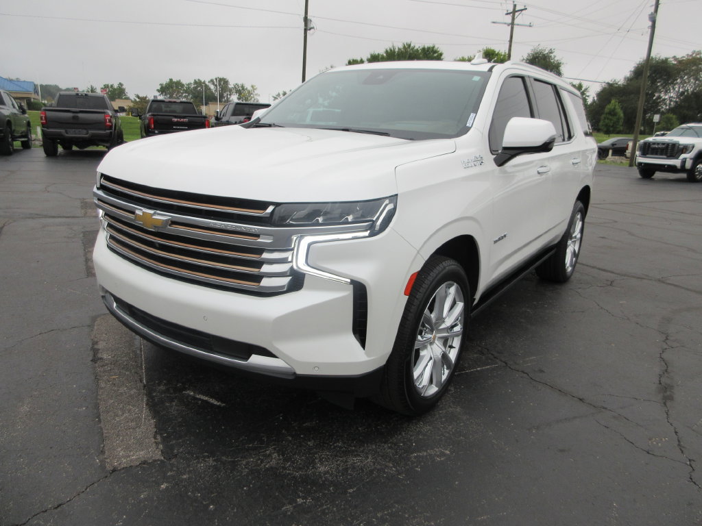 Certified 2023 Chevrolet Tahoe High Country w/ Premium Package 2 AWD/4WD image 11