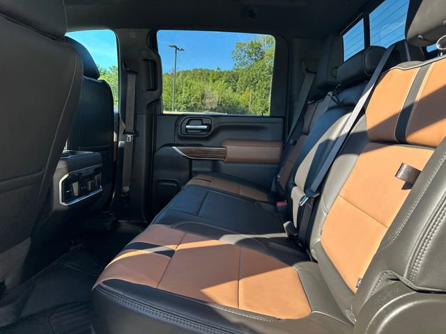 Used 2022 Chevrolet Silverado 2500 High Country w/ Z71 Off-Road Package image 16