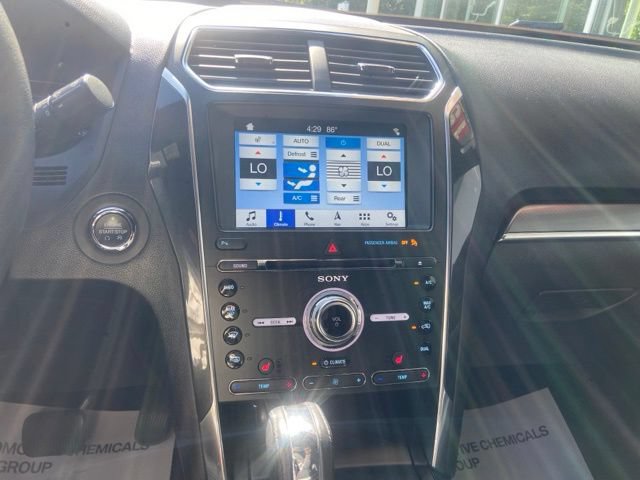Used 2018 Ford Explorer Sport w/ Ford Safe & Smart Package AWD/4WD image 15