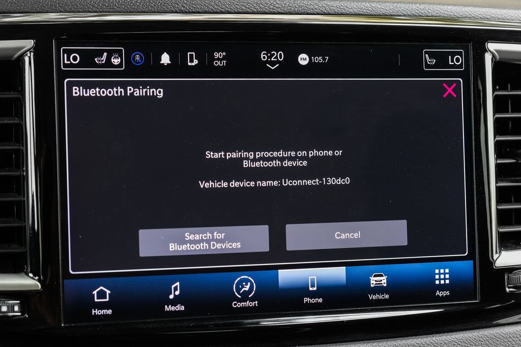 Used 2024 Chrysler Pacifica Touring-L FWD image 41