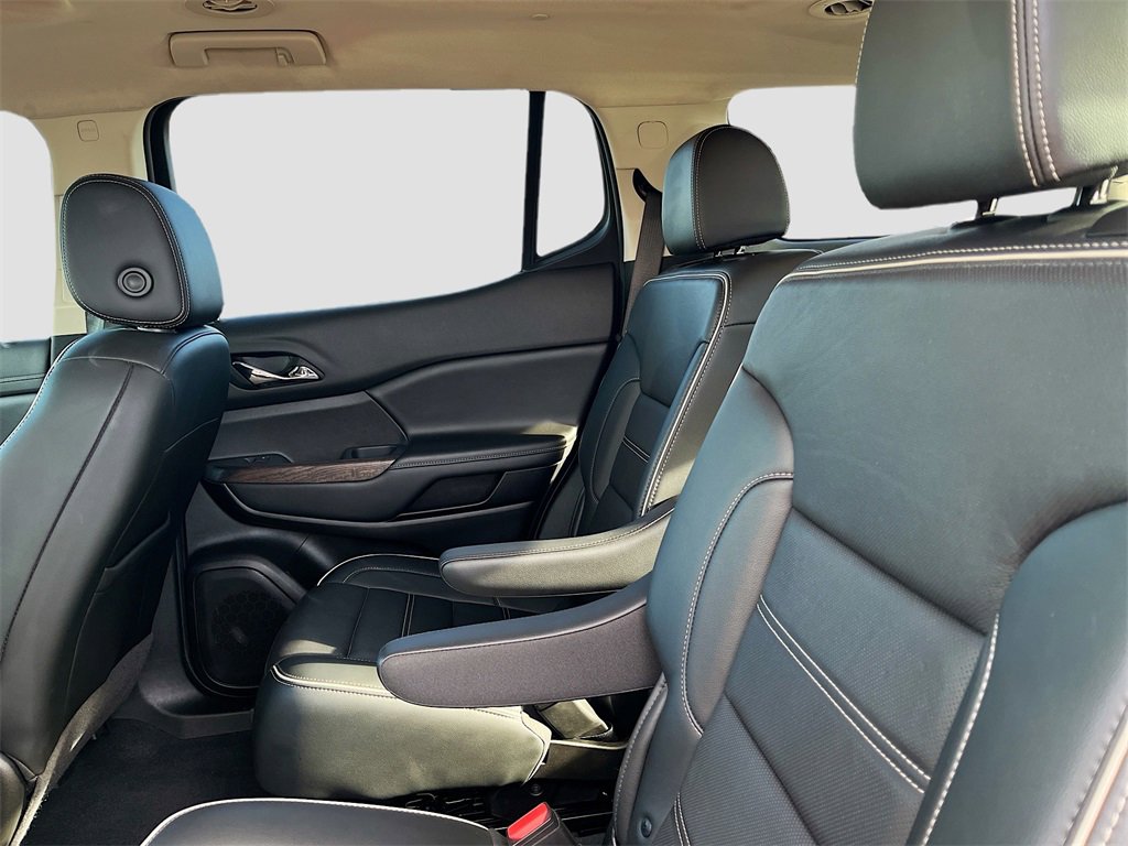 Used 2022 GMC Acadia Denali w/ Denali Ultimate Package image 26