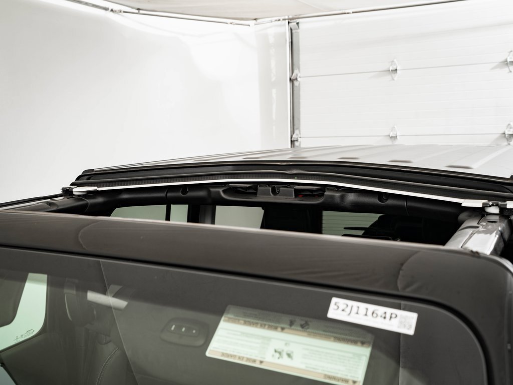 Used 2023 Jeep Wrangler Unlimited Sahara w/ Cold Weather Group image 14