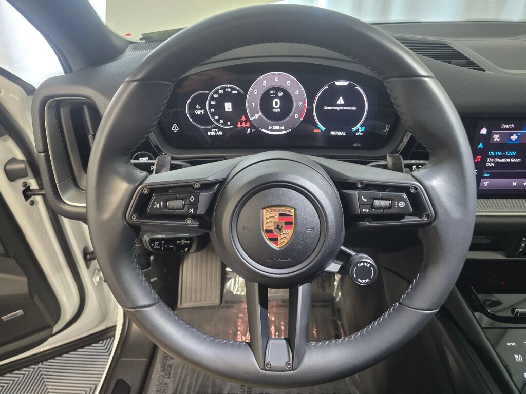 Certified 2025 Porsche Cayenne S AWD/4WD image 15