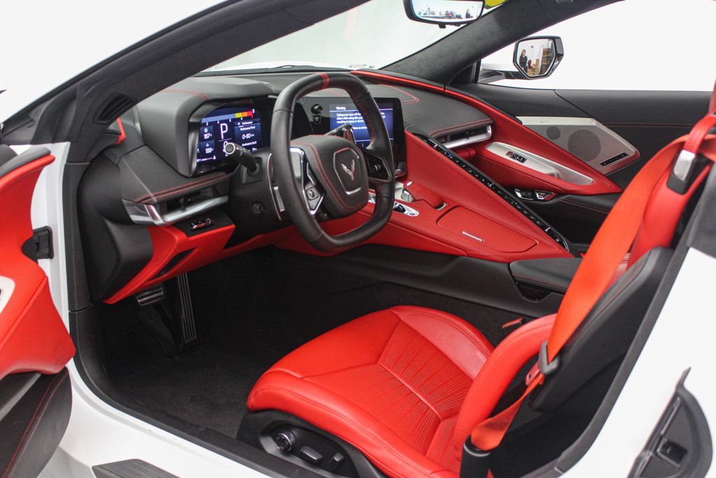 Used 2022 Chevrolet Corvette Stingray Premium Cpe w/ Z51 Performance Package RWD image 16