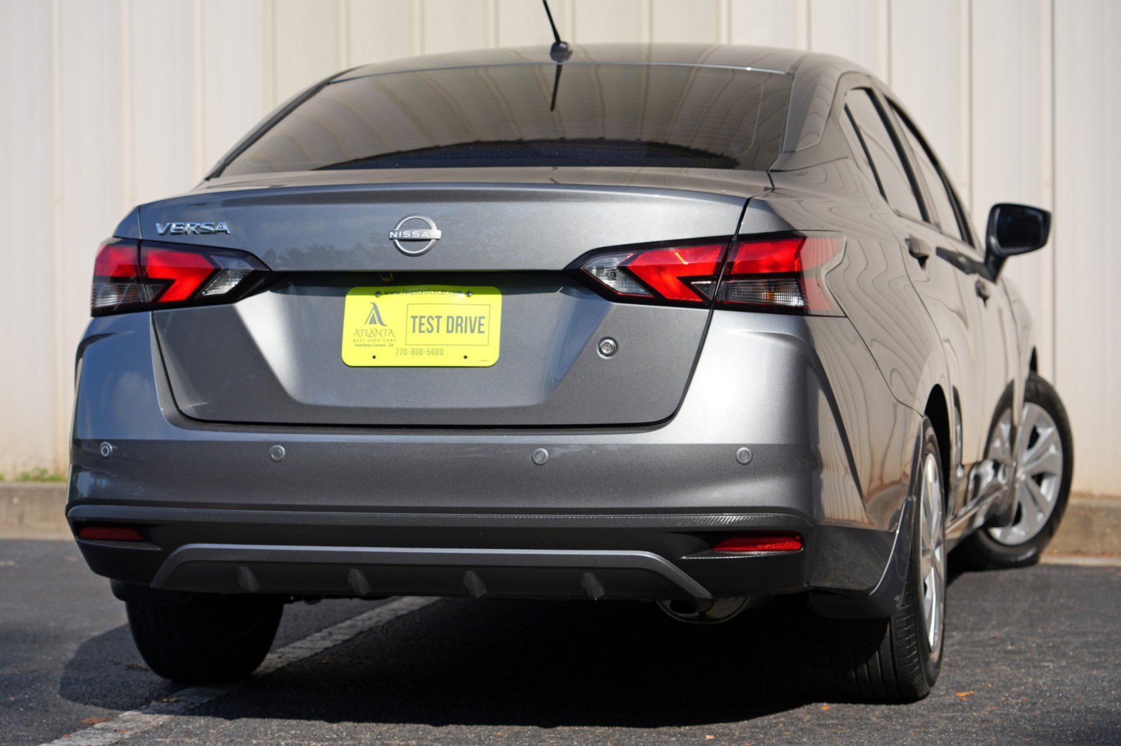 Used 2025 Nissan Versa S w/ Trunk Package FWD image 4