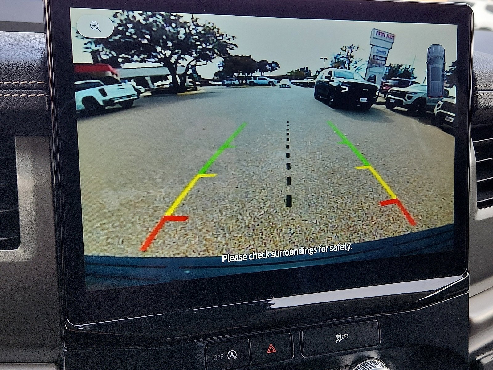 Used 2024 Ford Expedition Max XLT image 19