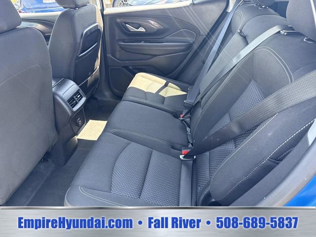 Used 2024 GMC Terrain SLE AWD/4WD image 16