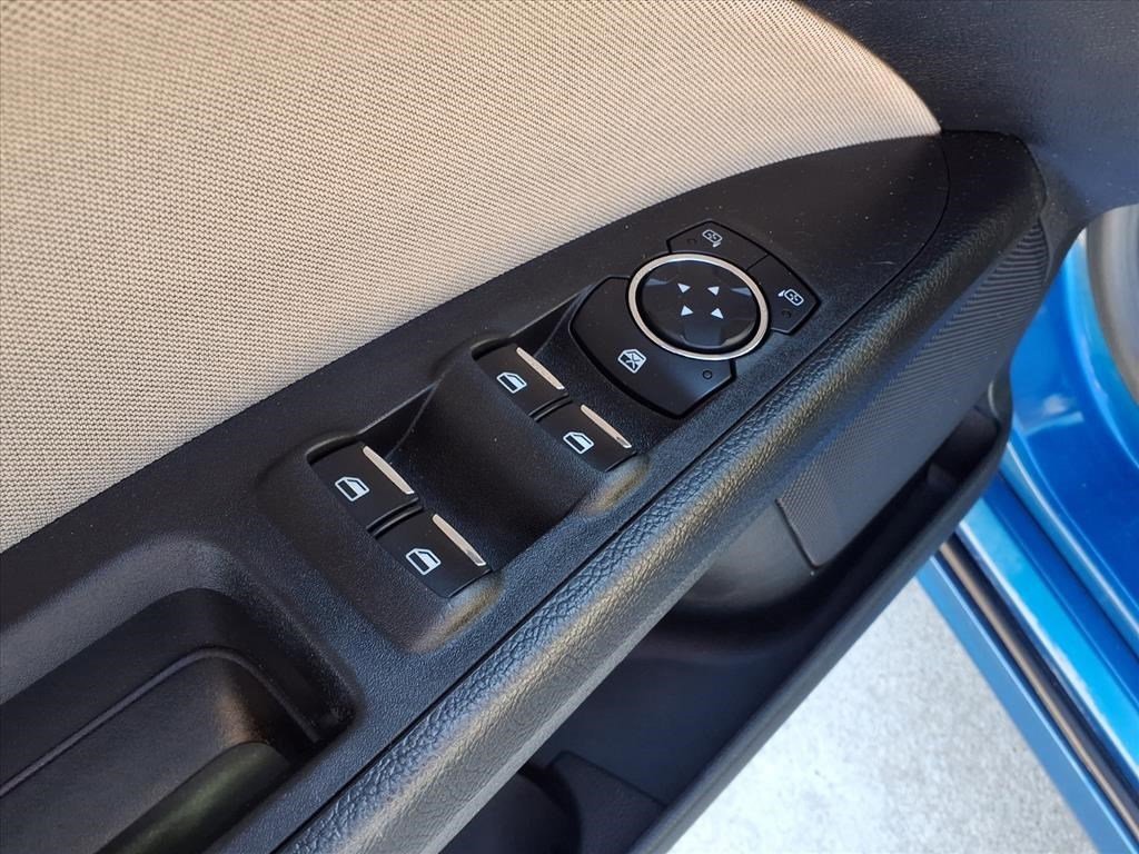 Used 2018 Ford Fusion S image 17