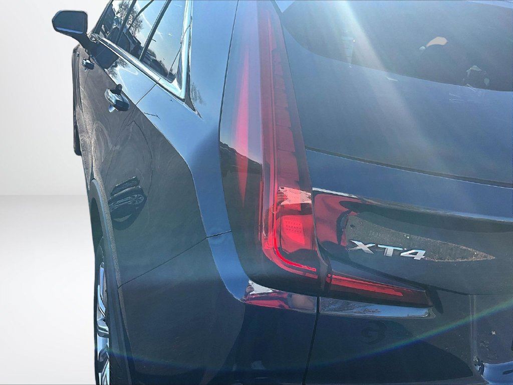 Used 2020 Cadillac XT4 Premium Luxury FWD image 28