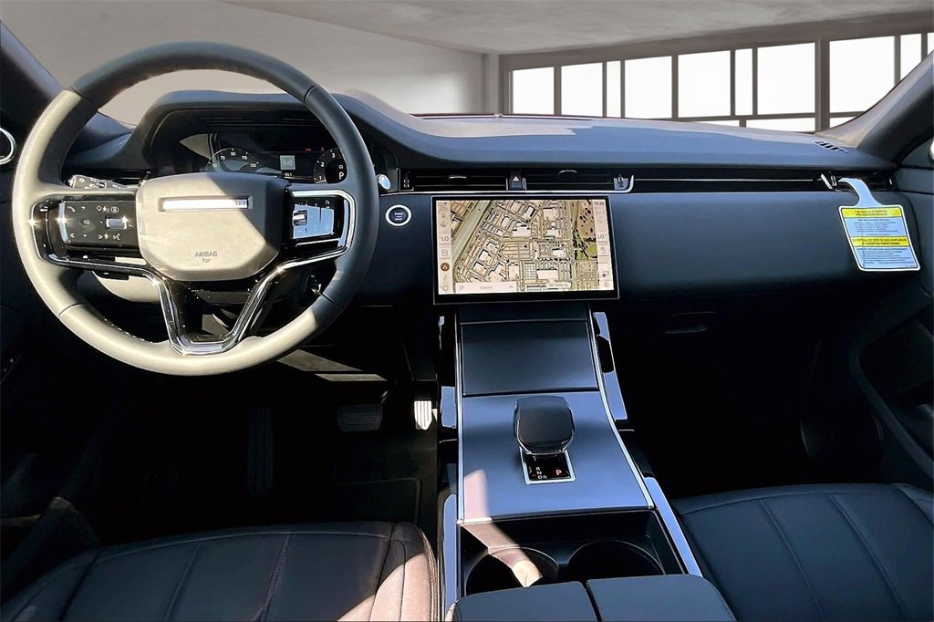 New 2026 Land Rover Range Rover Evoque S image 5