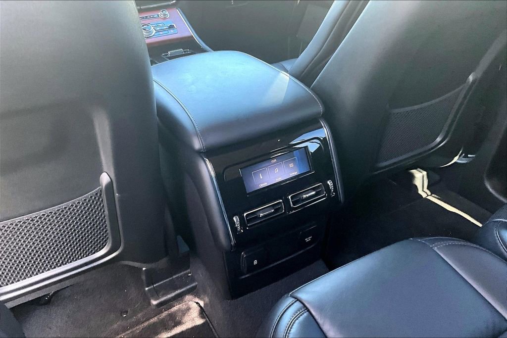 Used 2024 Lincoln Aviator Reserve image 13