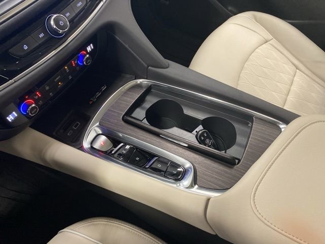 Used 2023 Buick Enclave Avenir w/ Avenir Technology Package image 13