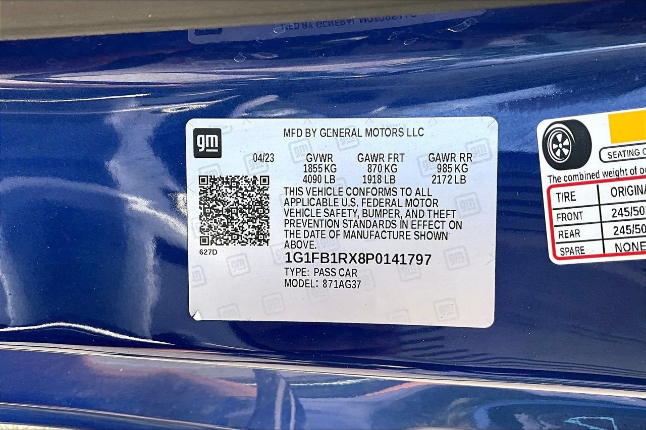Used 2023 Chevrolet Camaro LT RWD image 15
