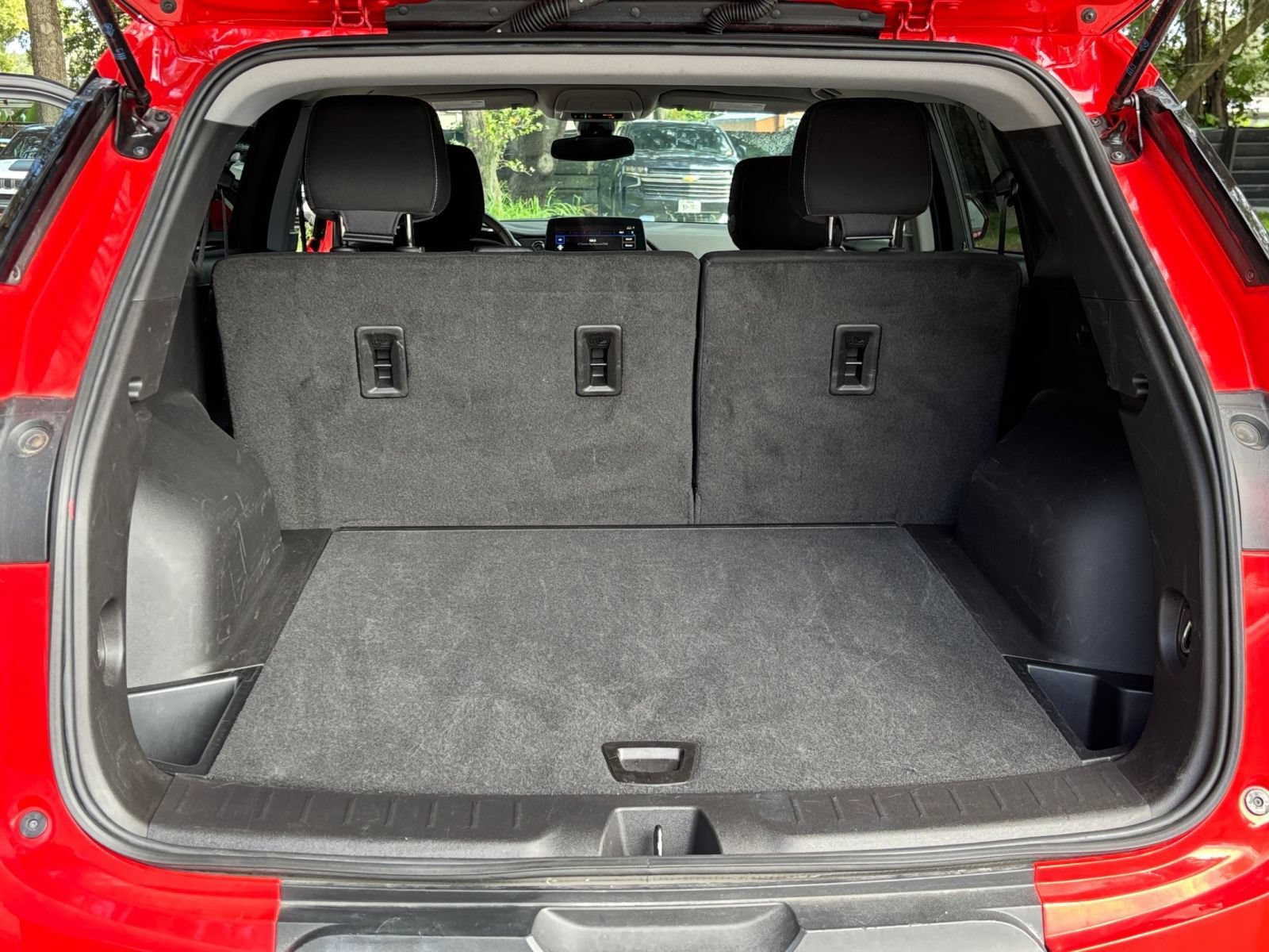 Used 2026 Chevrolet Blazer LT FWD image 30