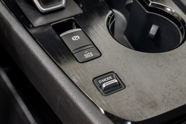 Used 2024 Nissan Rogue SV FWD image 19