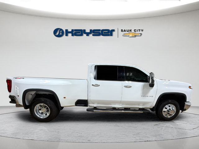 Certified 2025 Chevrolet Silverado 3500 LTZ w/ LTZ Convenience Package AWD/4WD image 8