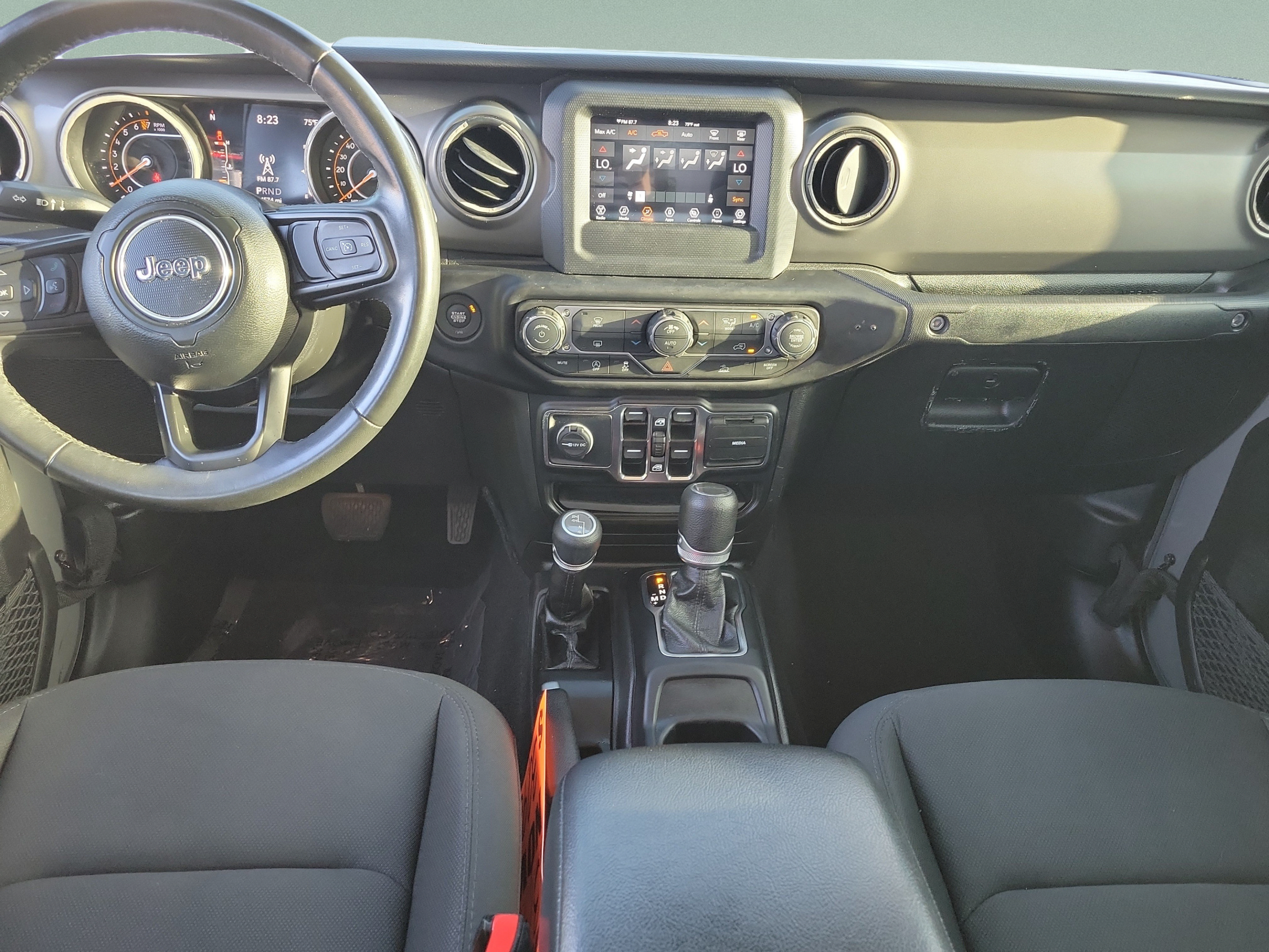 Used 2022 Jeep Gladiator Sport AWD/4WD image 12