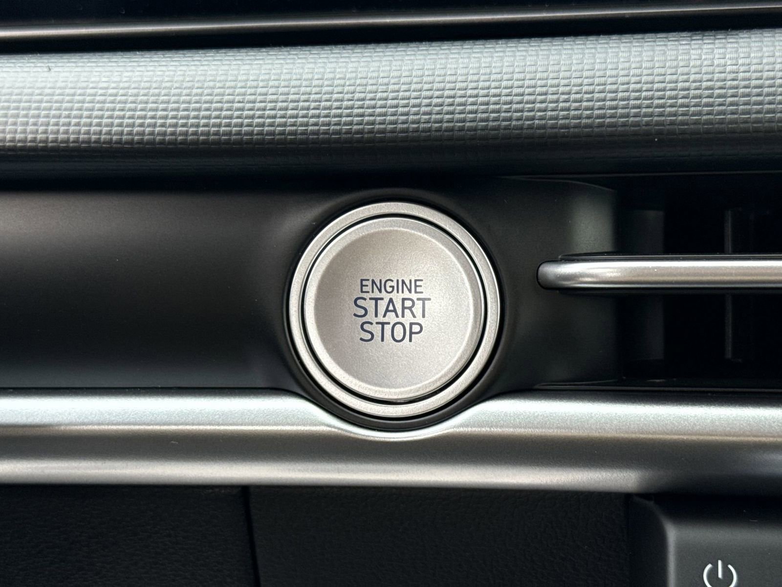 New 2026 Hyundai Tucson SE image 35