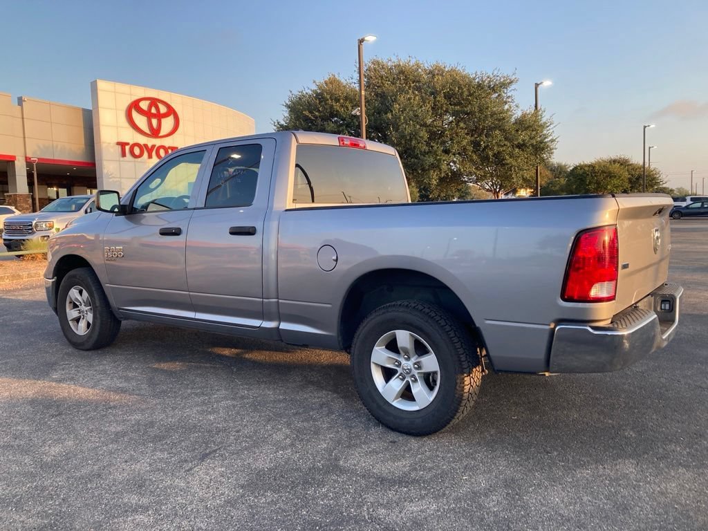 Used 2024 RAM 1500 Classic SLT AWD/4WD image 6