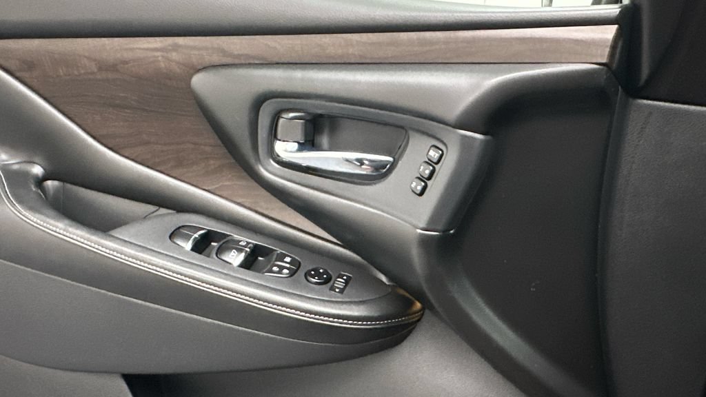 Certified 2020 Nissan Murano Platinum AWD/4WD image 18