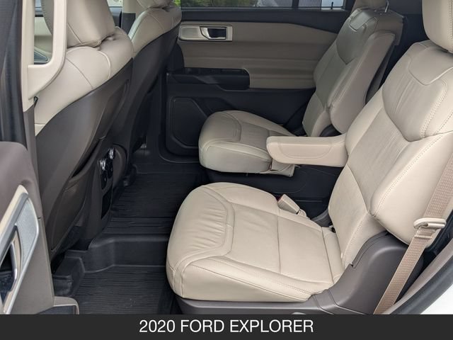 Used 2020 Ford Explorer Platinum w/ Premium Technology Package AWD/4WD image 15