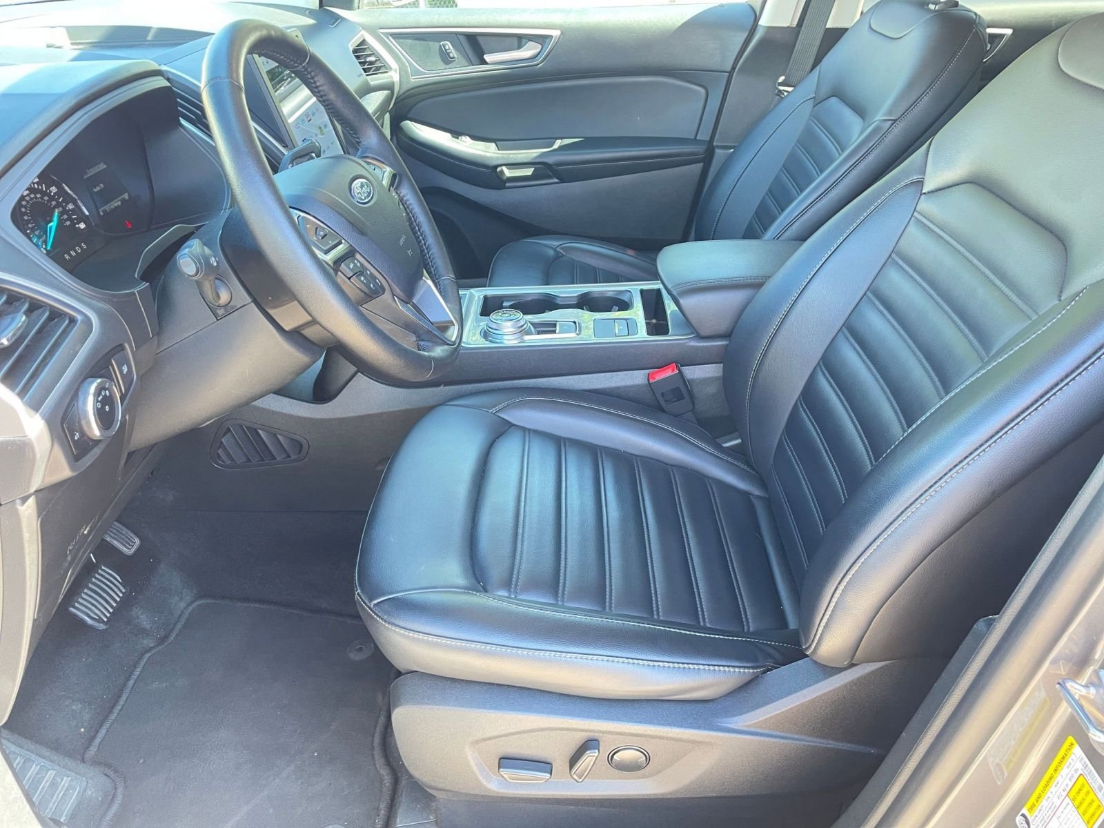 Used 2024 Ford Edge SEL image 27