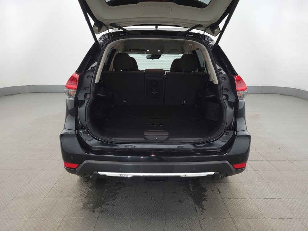 Used 2020 Nissan Rogue SV AWD/4WD image 29