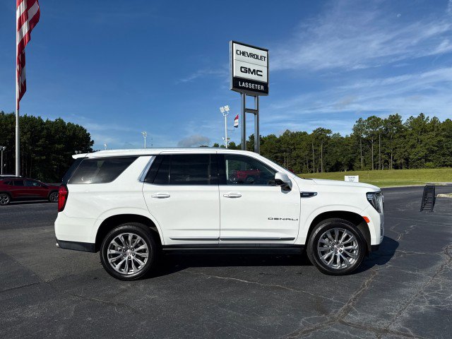 Used 2021 GMC Yukon Denali w/ Denali Ultimate Package image 3