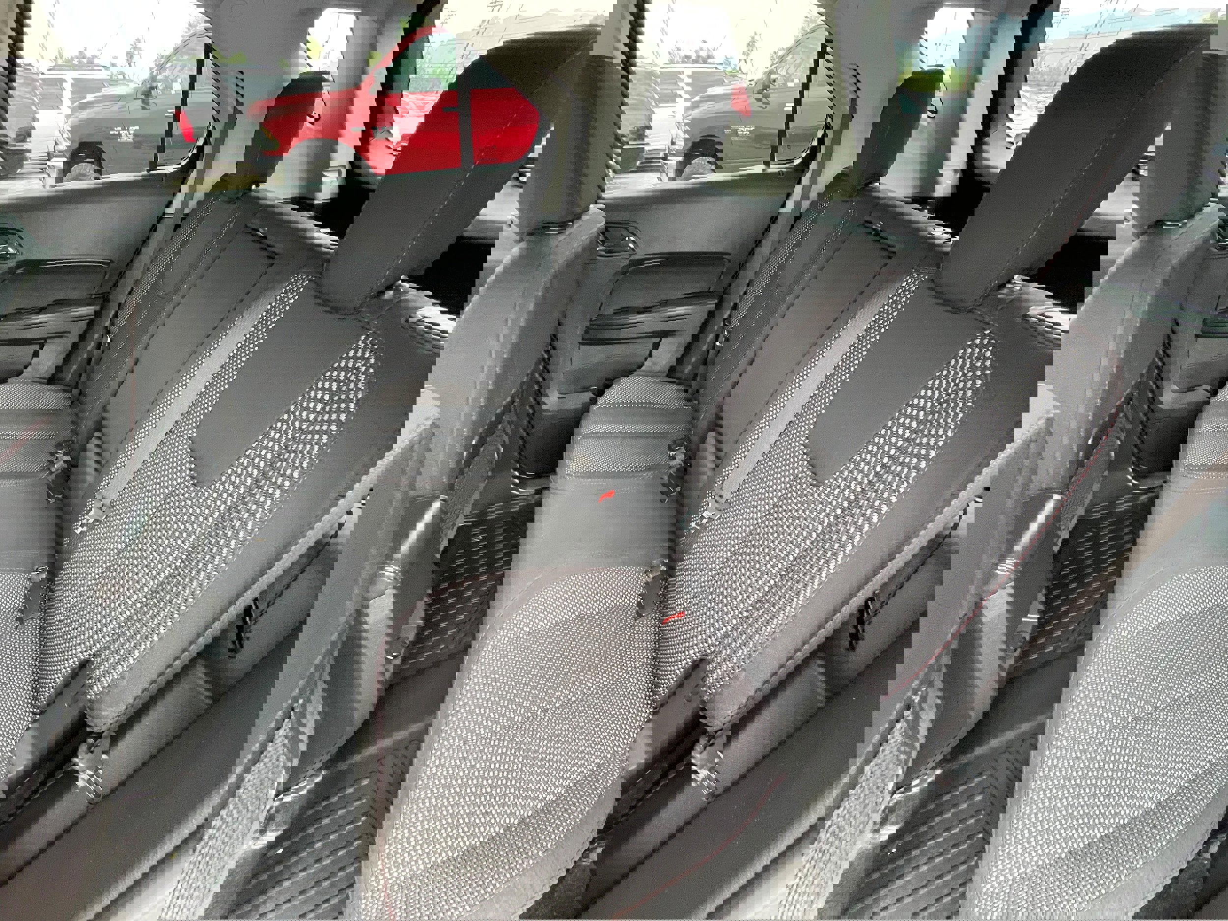 Used 2017 Chevrolet Equinox LT image 20