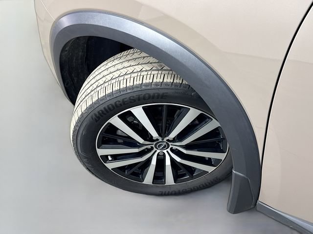 Used 2023 Nissan Pathfinder Platinum image 47