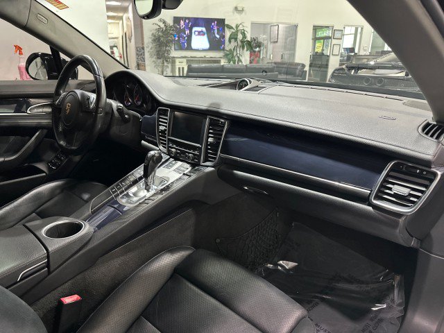 Used 2013 Porsche Panamera image 56