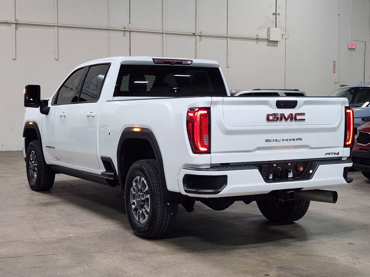 Used 2023 GMC Sierra 2500 AT4 w/ Gooseneck/5TH Wheel Package image 11