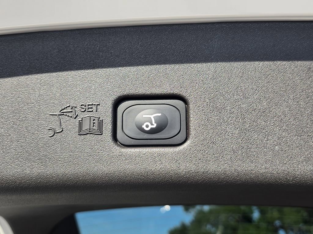 New 2026 Lincoln Nautilus Black Label image 26