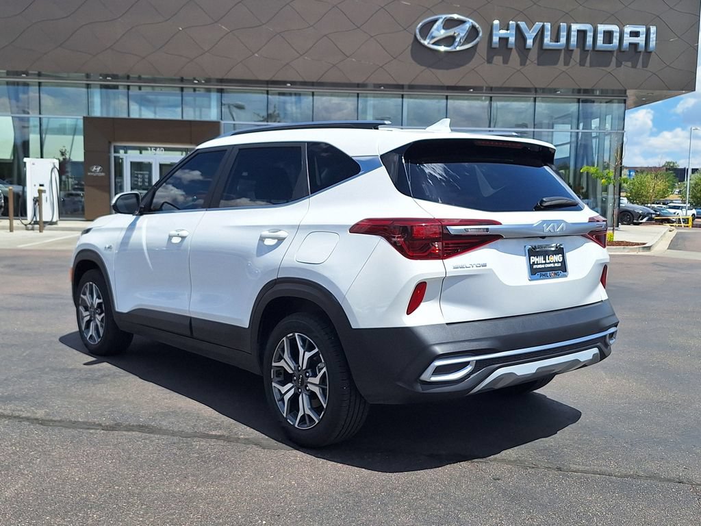 Used 2023 Kia Seltos EX AWD/4WD video 5
