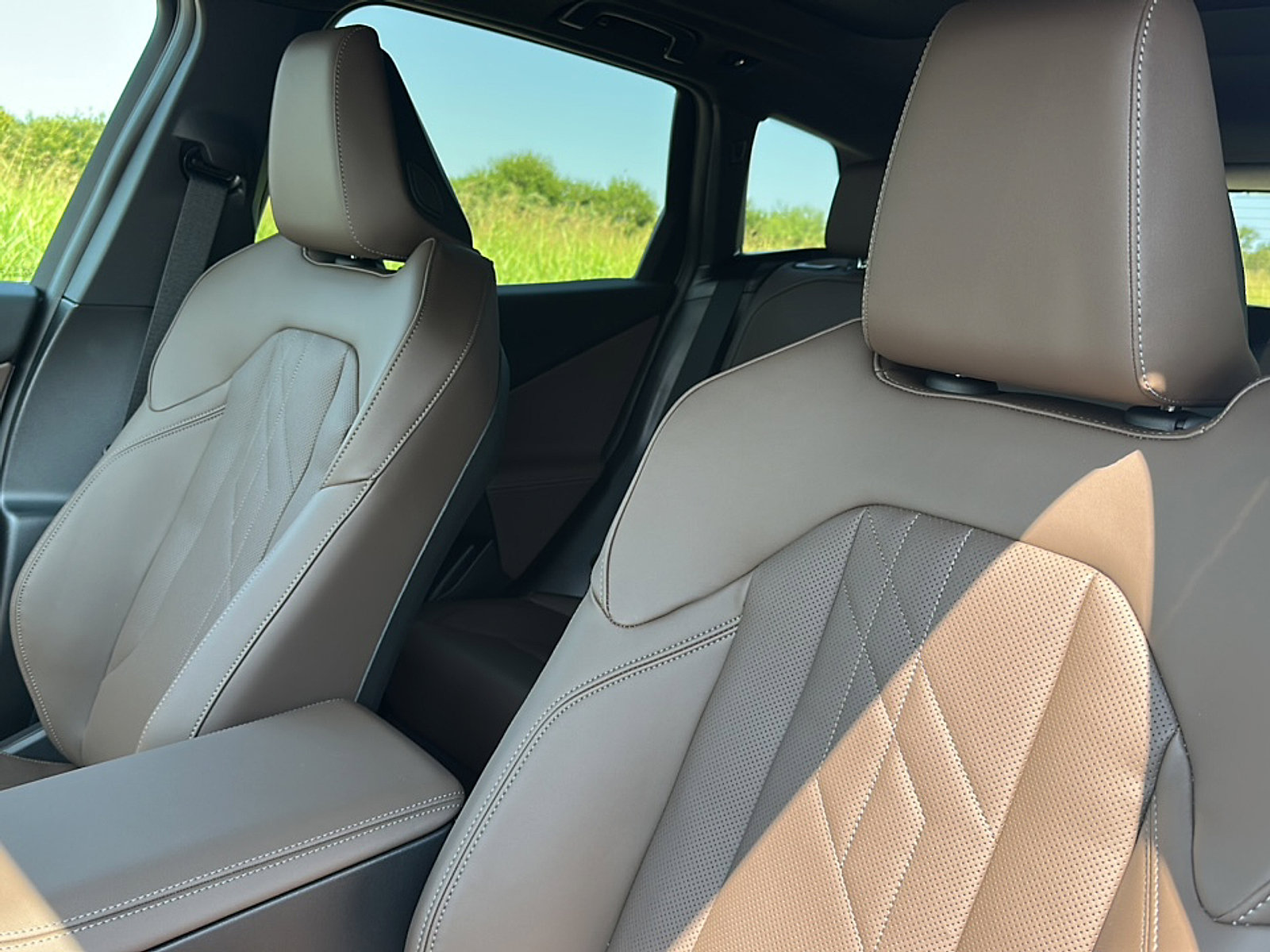 New 2026 BMW X3 xDrive30 w/ Premium Package image 11