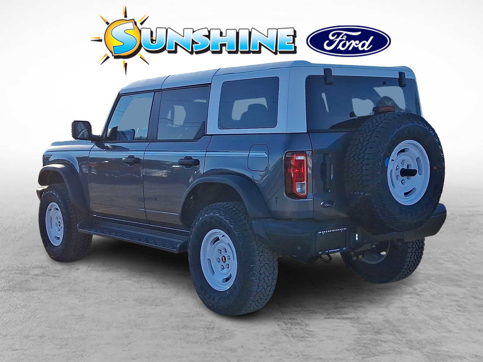 New 2025 Ford Bronco Heritage Edition image 4