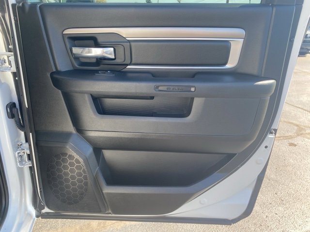 Used 2024 RAM 1500 Classic Warlock image 40