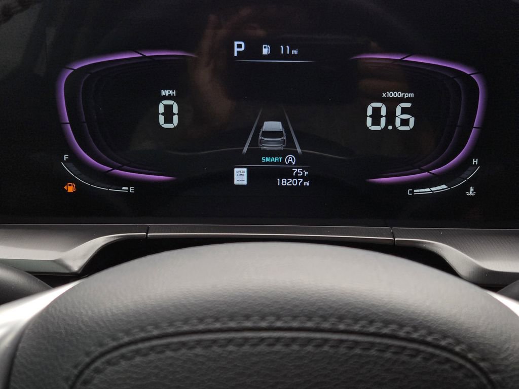 Used 2024 Kia Telluride S w/ S Sunroof Package image 6