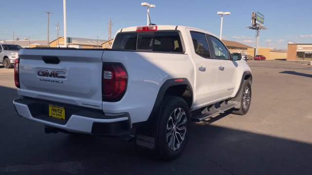 Used 2026 GMC Canyon Denali AWD/4WD image 9
