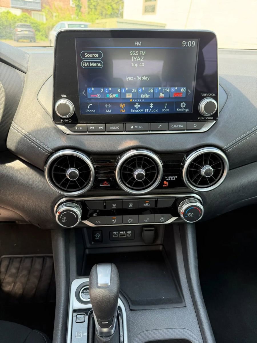 Used 2024 Nissan Sentra SV FWD image 5