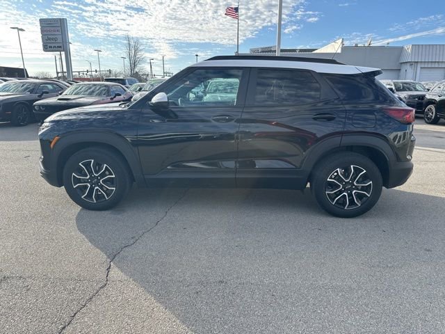 Used 2024 Chevrolet TrailBlazer ACTIV w/ Convenience Package image 7