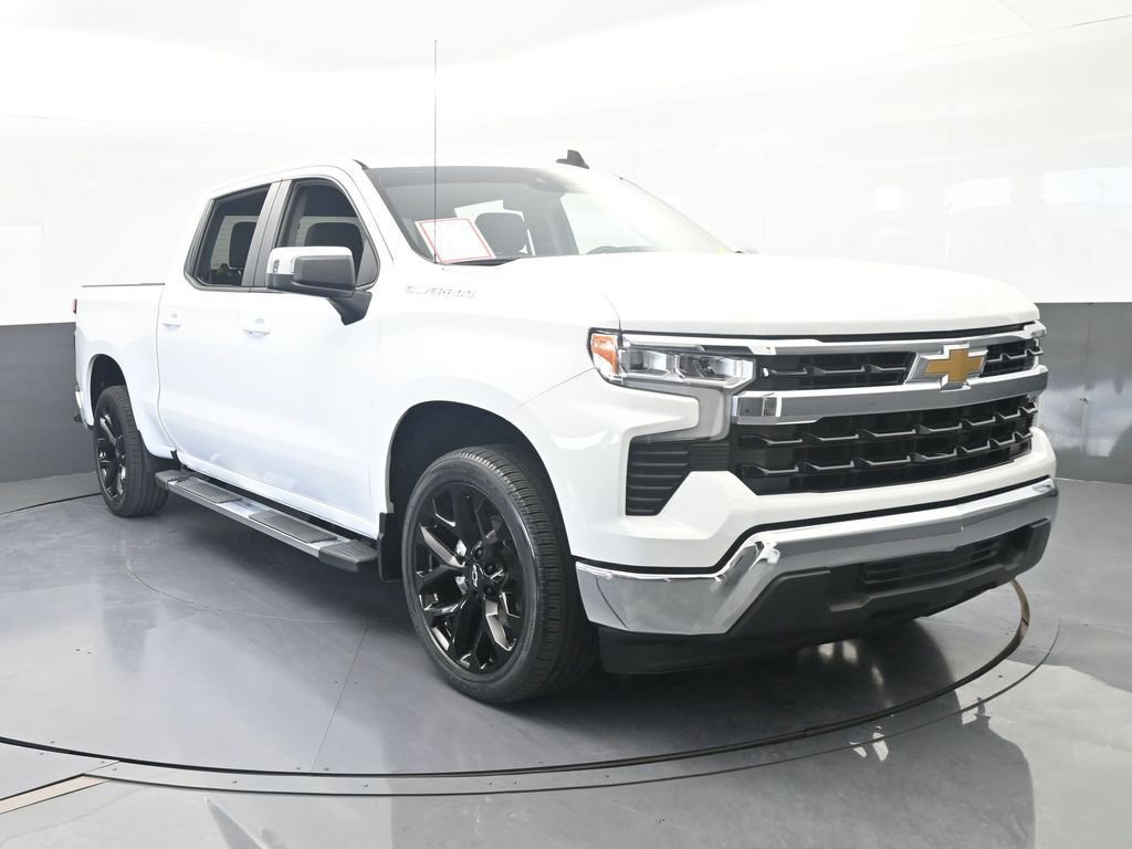 Used 2023 Chevrolet Silverado 1500 LT RWD image 9