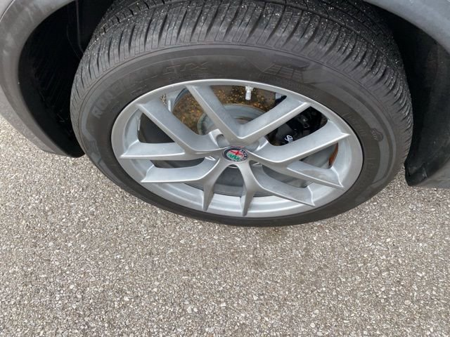 Used 2018 Alfa Romeo Stelvio Ti Sport image 34