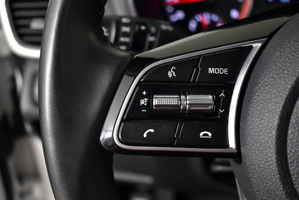 Used 2020 Kia Optima S image 30