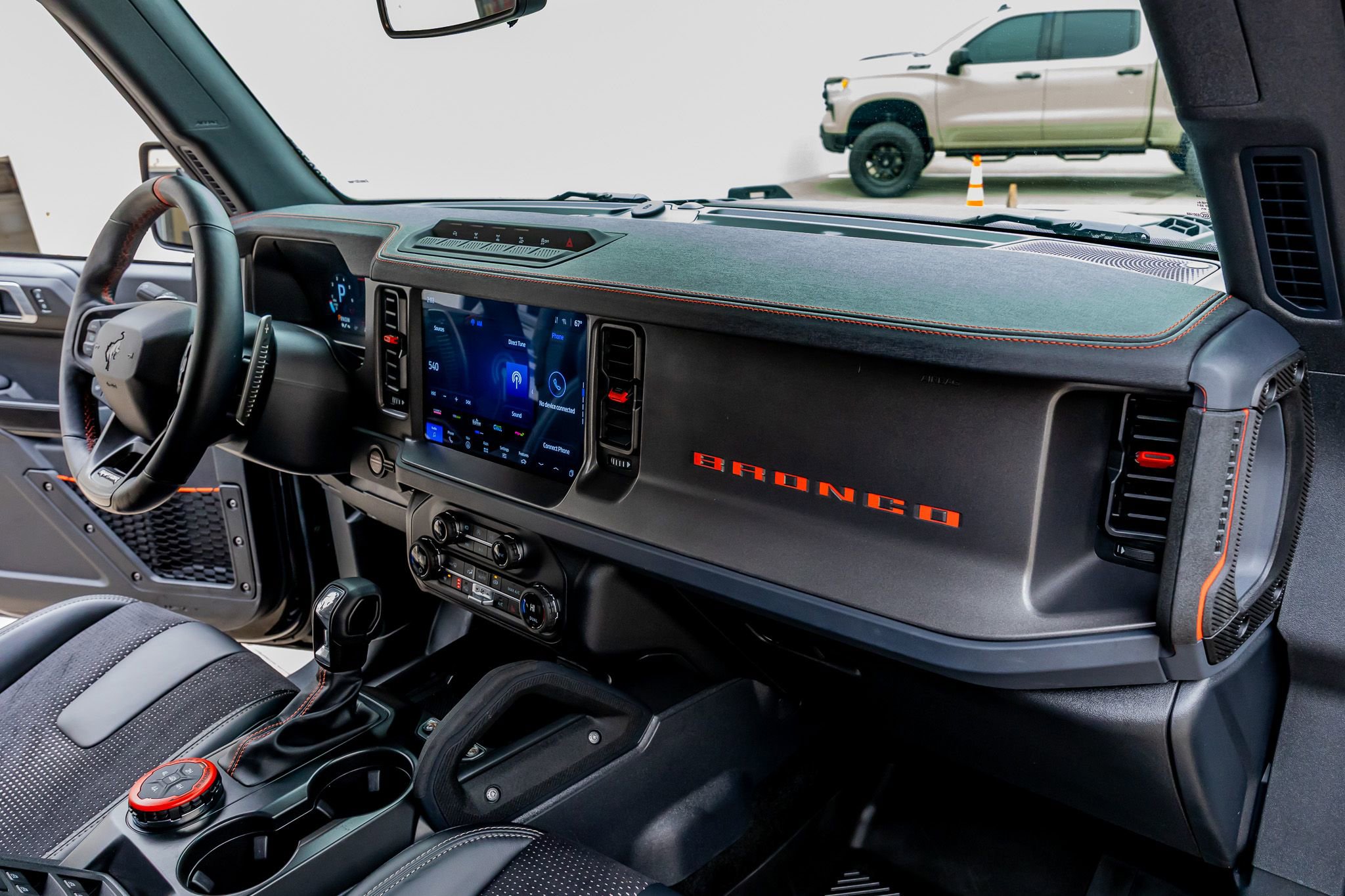 Used 2025 Ford Bronco Raptor AWD/4WD image 17