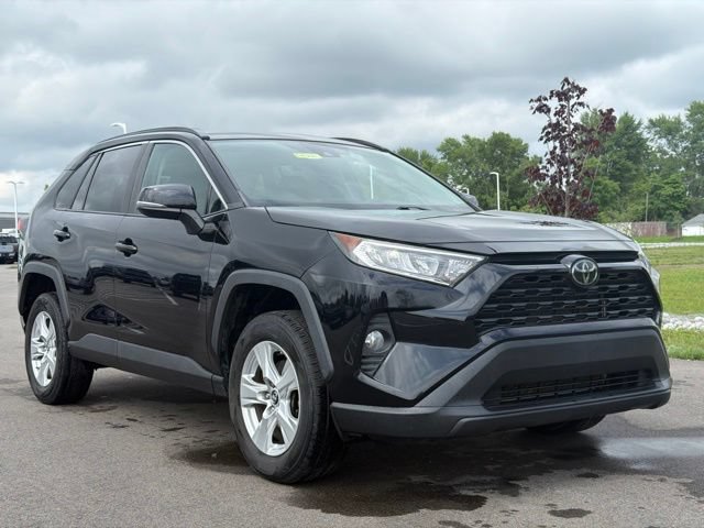 Used 2019 Toyota RAV4 XLE w/ Carpet Mat Package