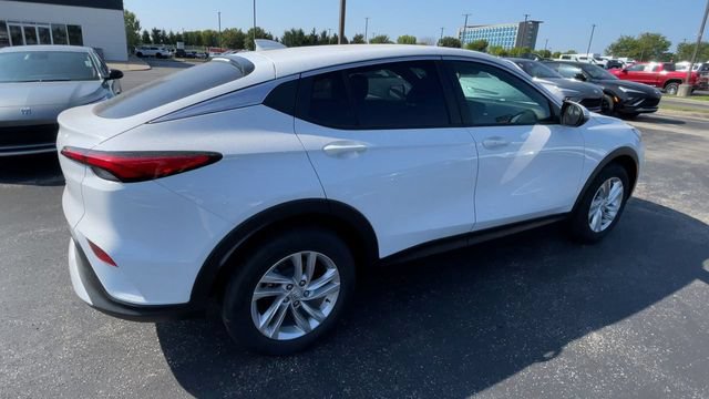 New 2026 Buick Envista Sport Touring w/ Convenience I Package FWD image 2