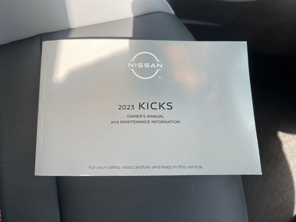 Certified 2023 Nissan Kicks SR w/ SR Premium Package FWD image 28