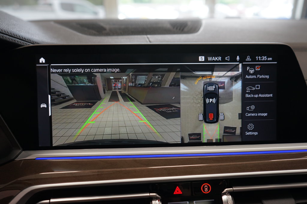 Used 2020 BMW X7 xDrive40i w/ Premium Package AWD/4WD image 40