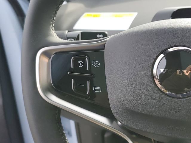 New 2026 Volvo EX30 Plus w/ Climate Package image 9